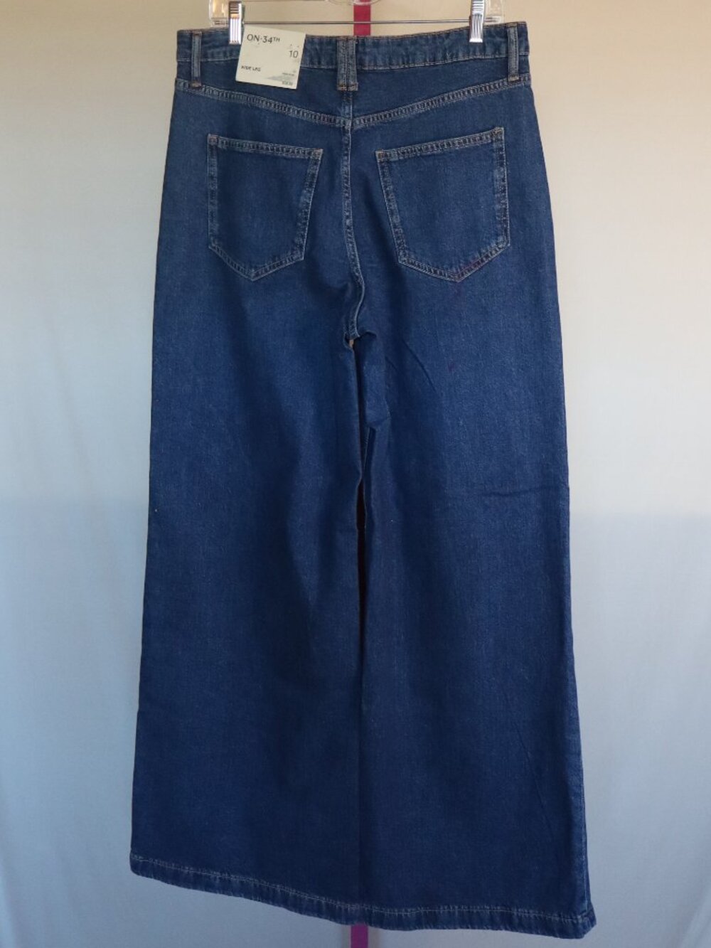 On 34th High Rise Jeans, NWTs Trendy, wide leg, Denim Blue - Size 30 (Size 10) - Picture 3 of 5